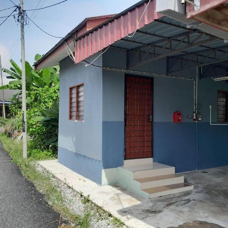 Guesthouse Mokteh كُوالا تيرينغانو المظهر الخارجي الصورة