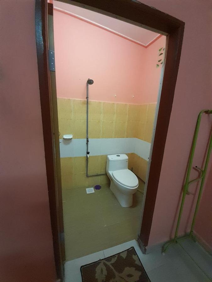 Guesthouse Mokteh كُوالا تيرينغانو المظهر الخارجي الصورة