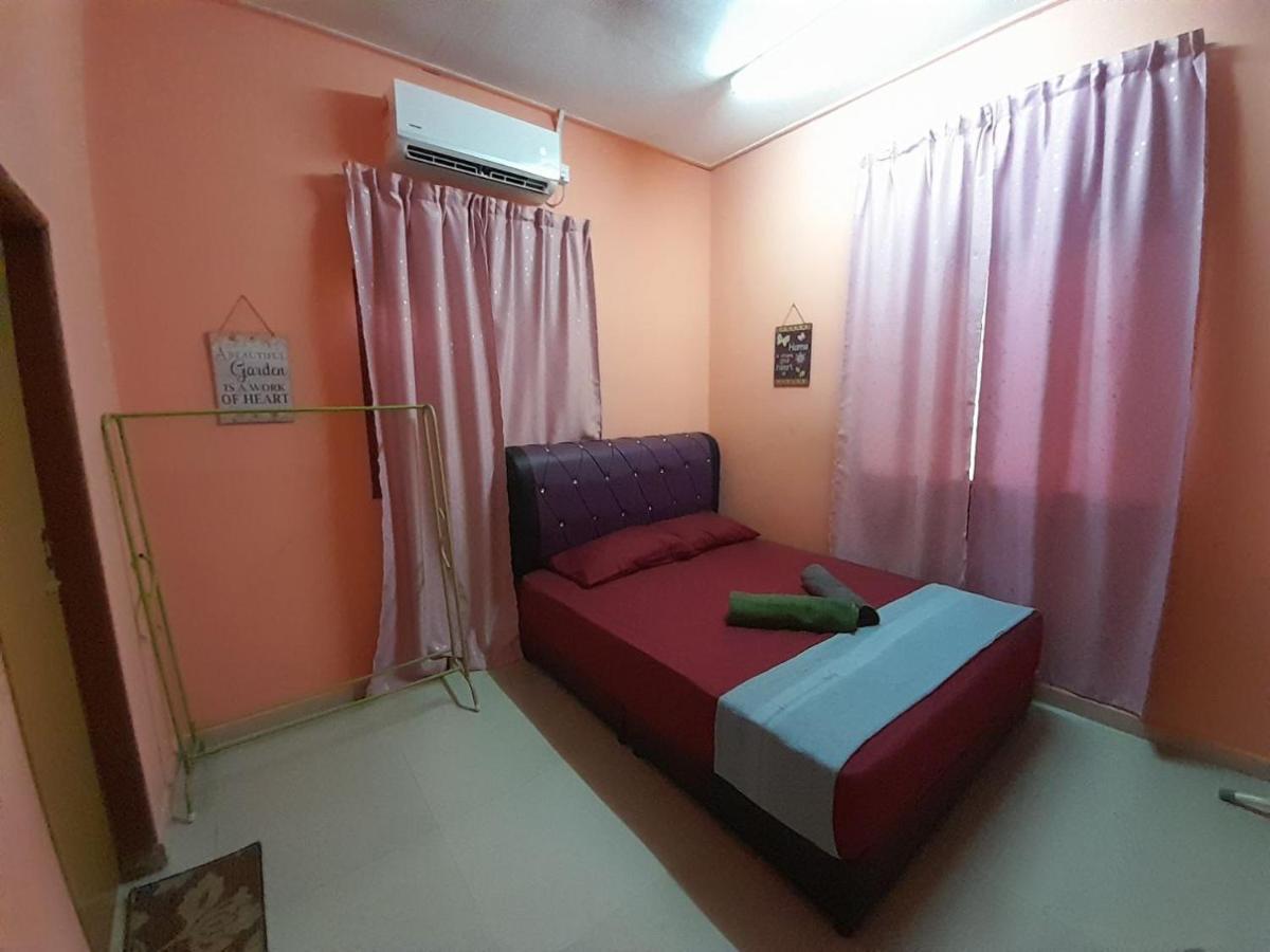 Guesthouse Mokteh كُوالا تيرينغانو المظهر الخارجي الصورة